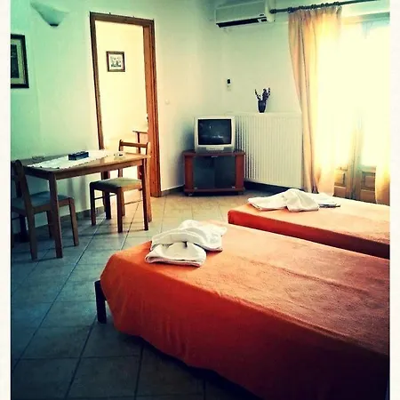 Alexandra's House Konukevi İskados