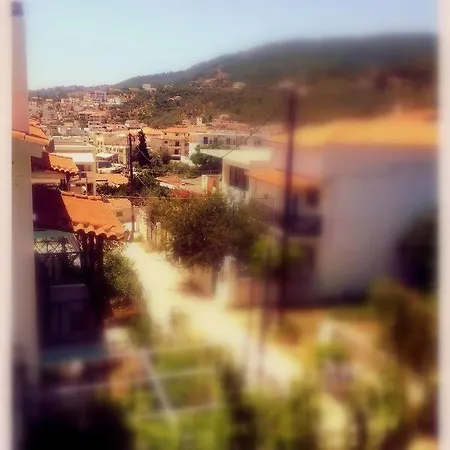 Alexandra's House Guest house 2*