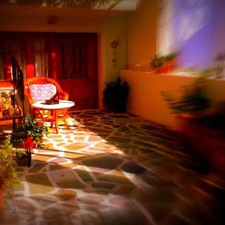 Alexandra's House 3*