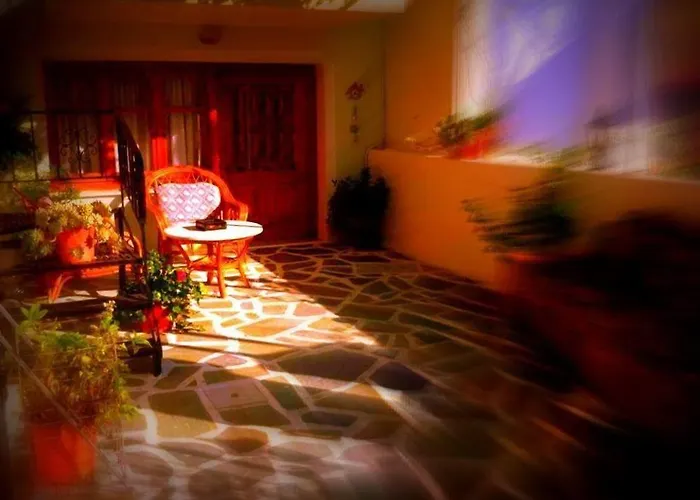 Alexandra's House 3*