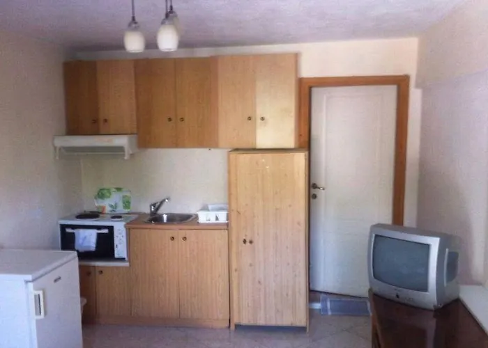 Alexandra's House בית הארחה העיירה סקיאתוס