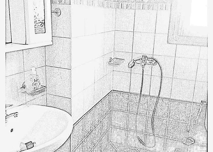 Alexandra's House 3*