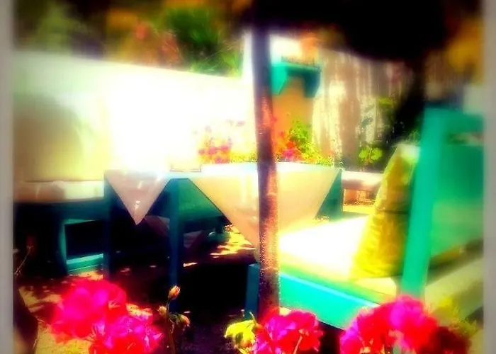 Alexandra's House 3*