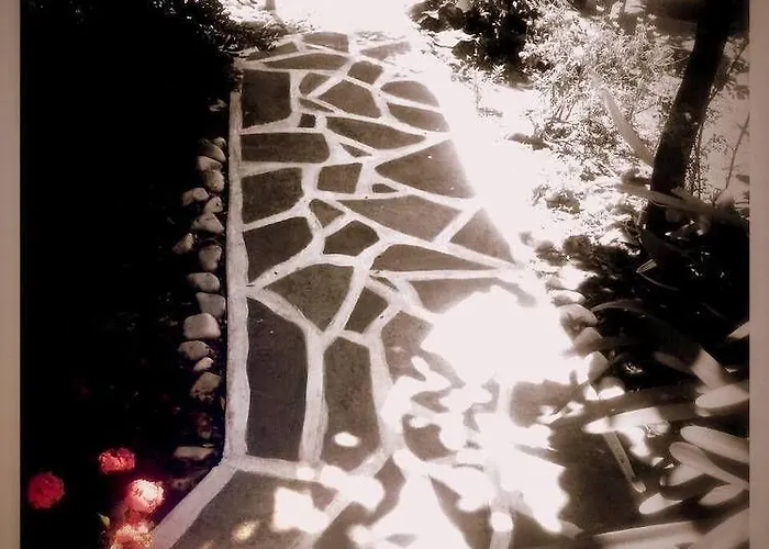 Alexandra's House 3*